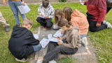 Květ a jeho důležité funkce na školní zahradě